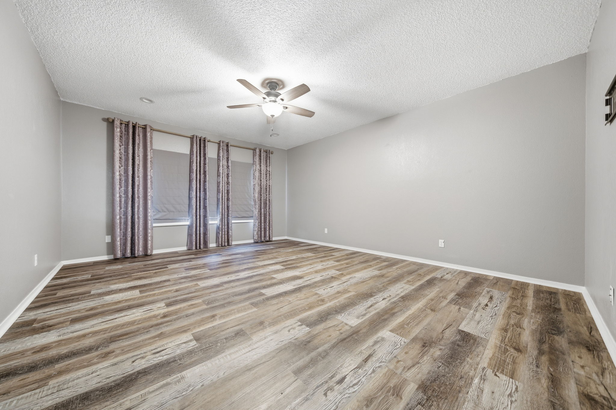 Redding, California, 96002, United States, 3 Bedrooms Bedrooms, ,2 BathroomsBathrooms,Residential,For Sale,2008802