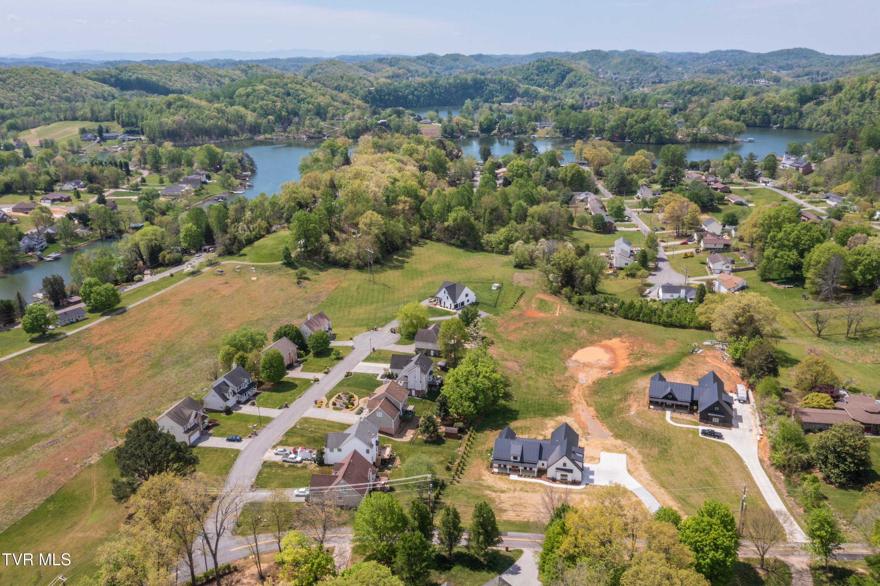 Kingsport, Tennessee, 37664, United States, 4 Bedrooms Bedrooms, ,4 BathroomsBathrooms,Residential,For Sale,1780737