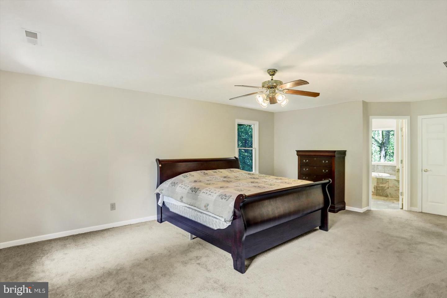 Delta, Pennsylvania, 17314, United States, 4 Bedrooms Bedrooms, ,4 BathroomsBathrooms,Residential,For Sale,1818041
