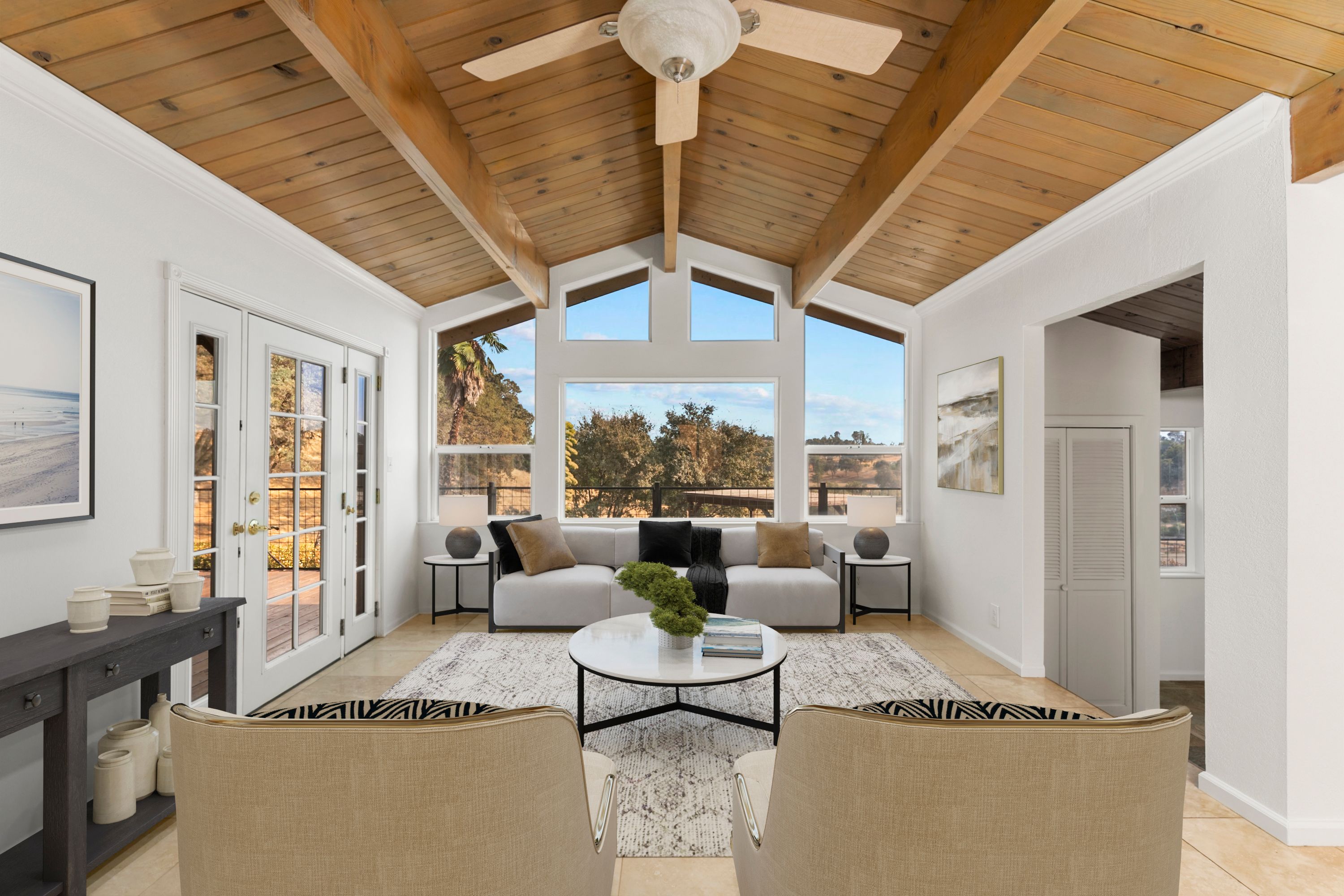  California Equestrian Property with ADU, Horse Arena & Pool - 物件實景