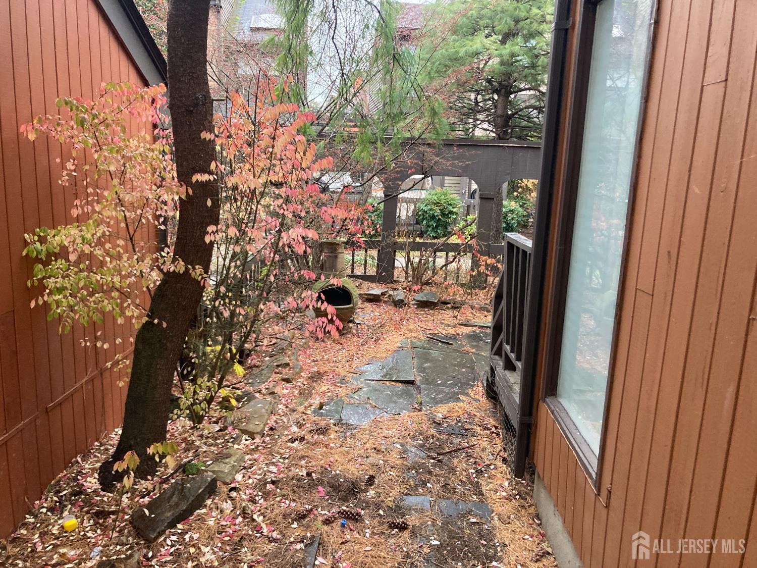 North Brunswick, New Jersey, 08902, United States, 3 Bedrooms Bedrooms, ,2 BathroomsBathrooms,Residential,For Sale,1999515