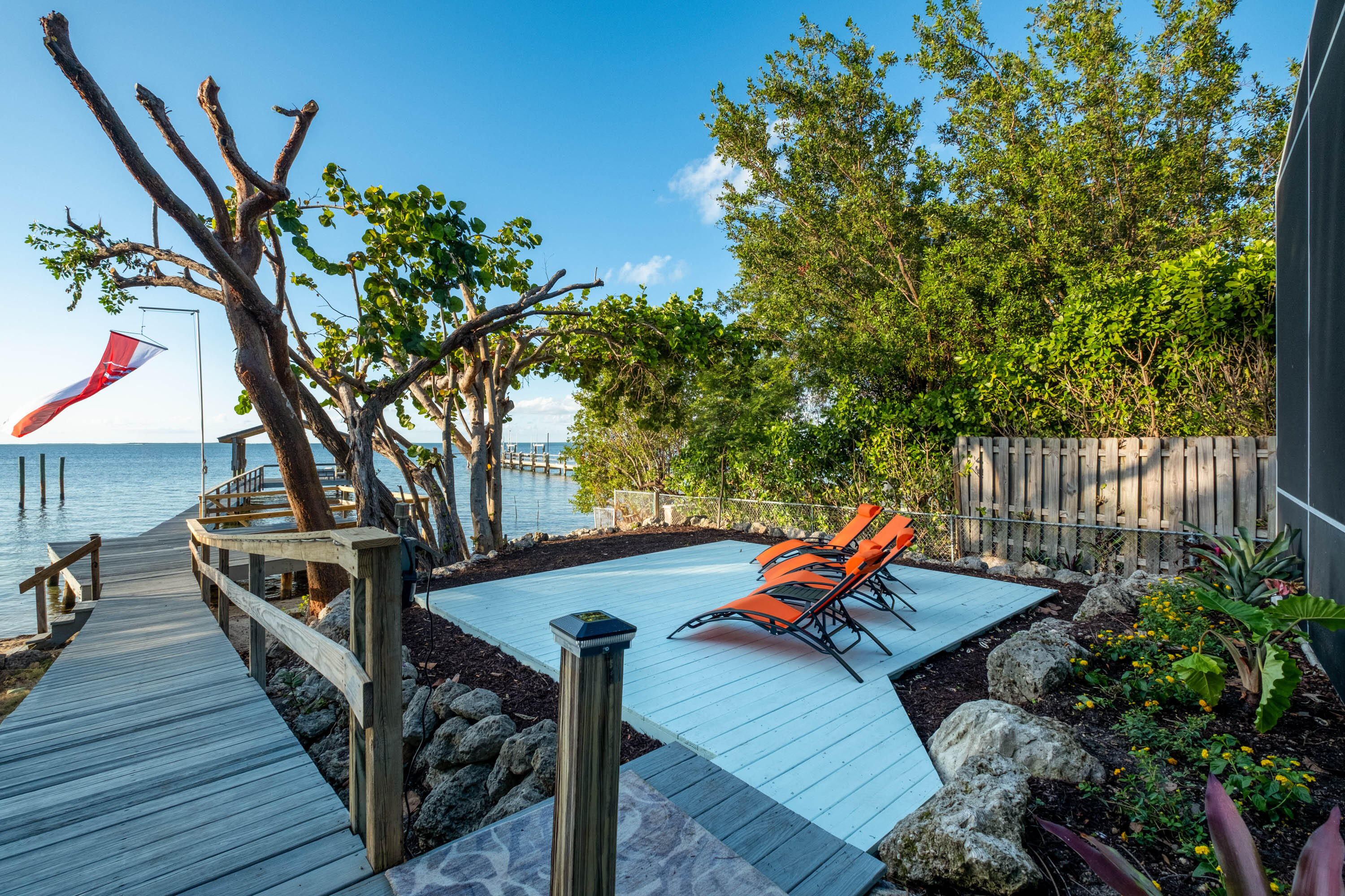 ISLAMORADA, Florida, 33036, United States, 5 Bedrooms Bedrooms, ,3 BathroomsBathrooms,Residential,For Sale,1828354