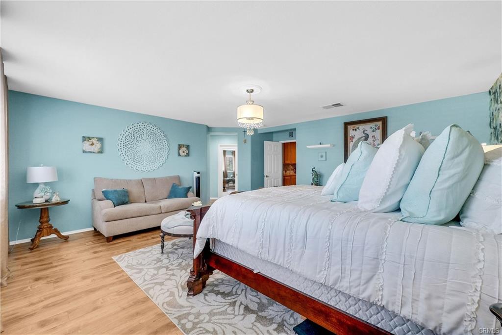 Eastvale, California, 91752, United States, 5 Bedrooms Bedrooms, ,4 BathroomsBathrooms,Residential,For Sale,1825182