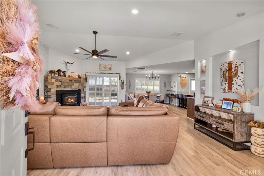 Yucca Valley, California, 92284, United States, 3 Bedrooms Bedrooms, ,2 BathroomsBathrooms,Residential,For Sale,1997054