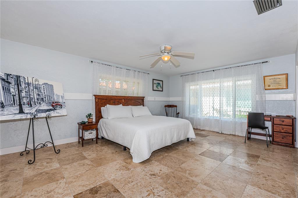 St Petersburg, Florida, 33710, United States, 4 Bedrooms Bedrooms, ,4 BathroomsBathrooms,Residential,For Sale,1826859