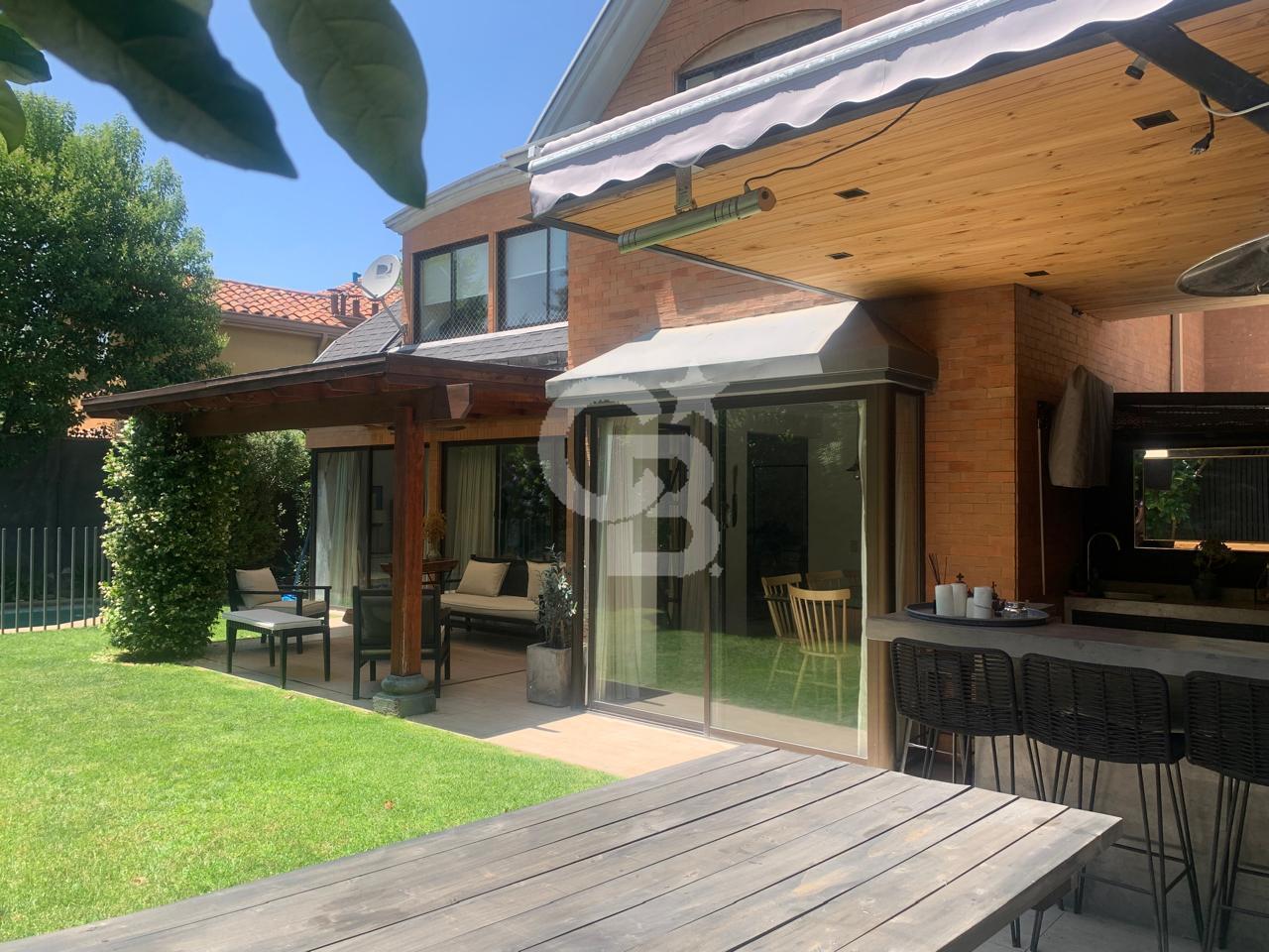 Lo Barnechea, Chile, 6 Bedrooms Bedrooms, ,5 BathroomsBathrooms,Residential,For Sale,1998928