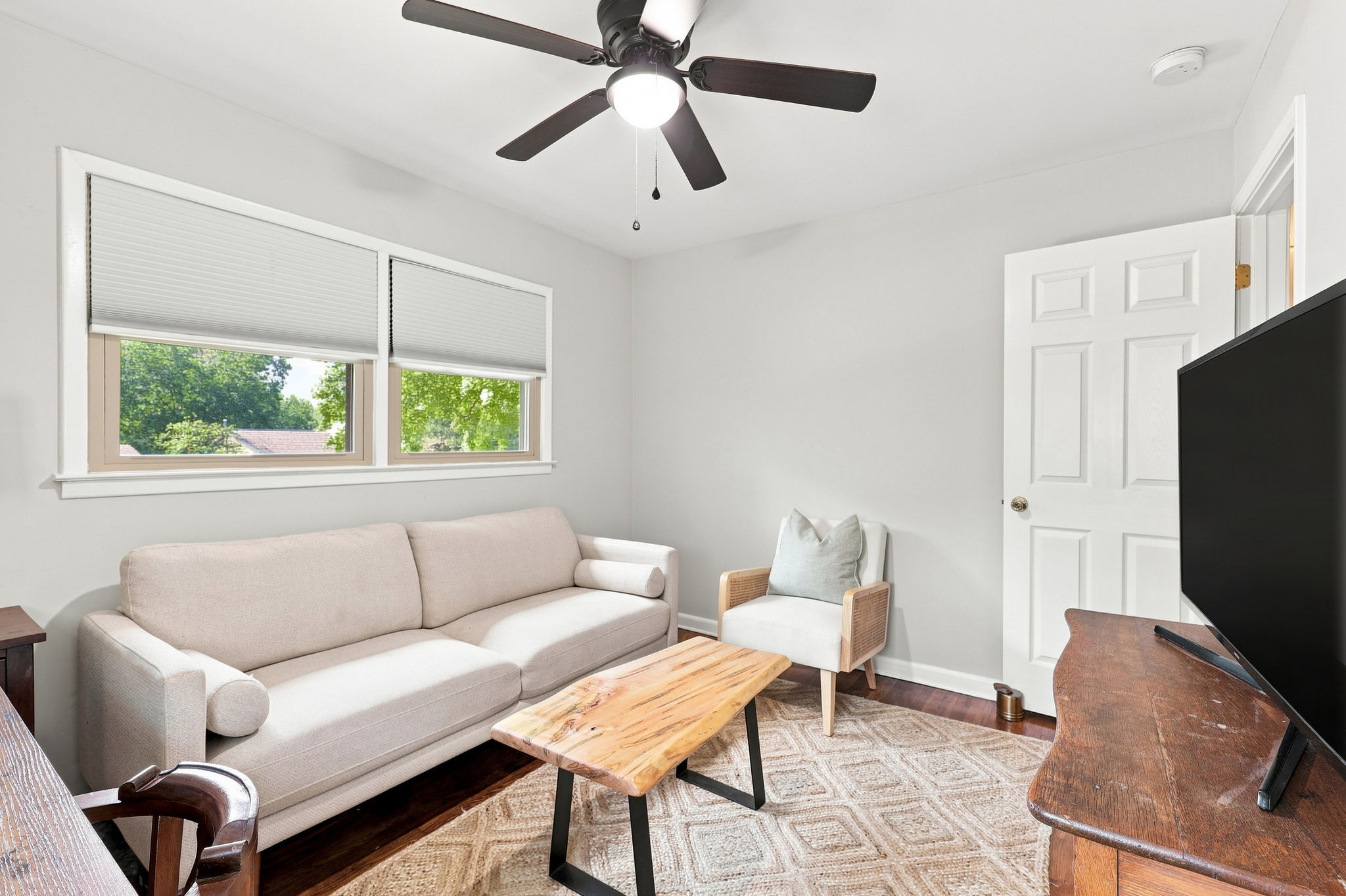  913 Greenwich Street, Raleigh, NC 27610 - 物件實景