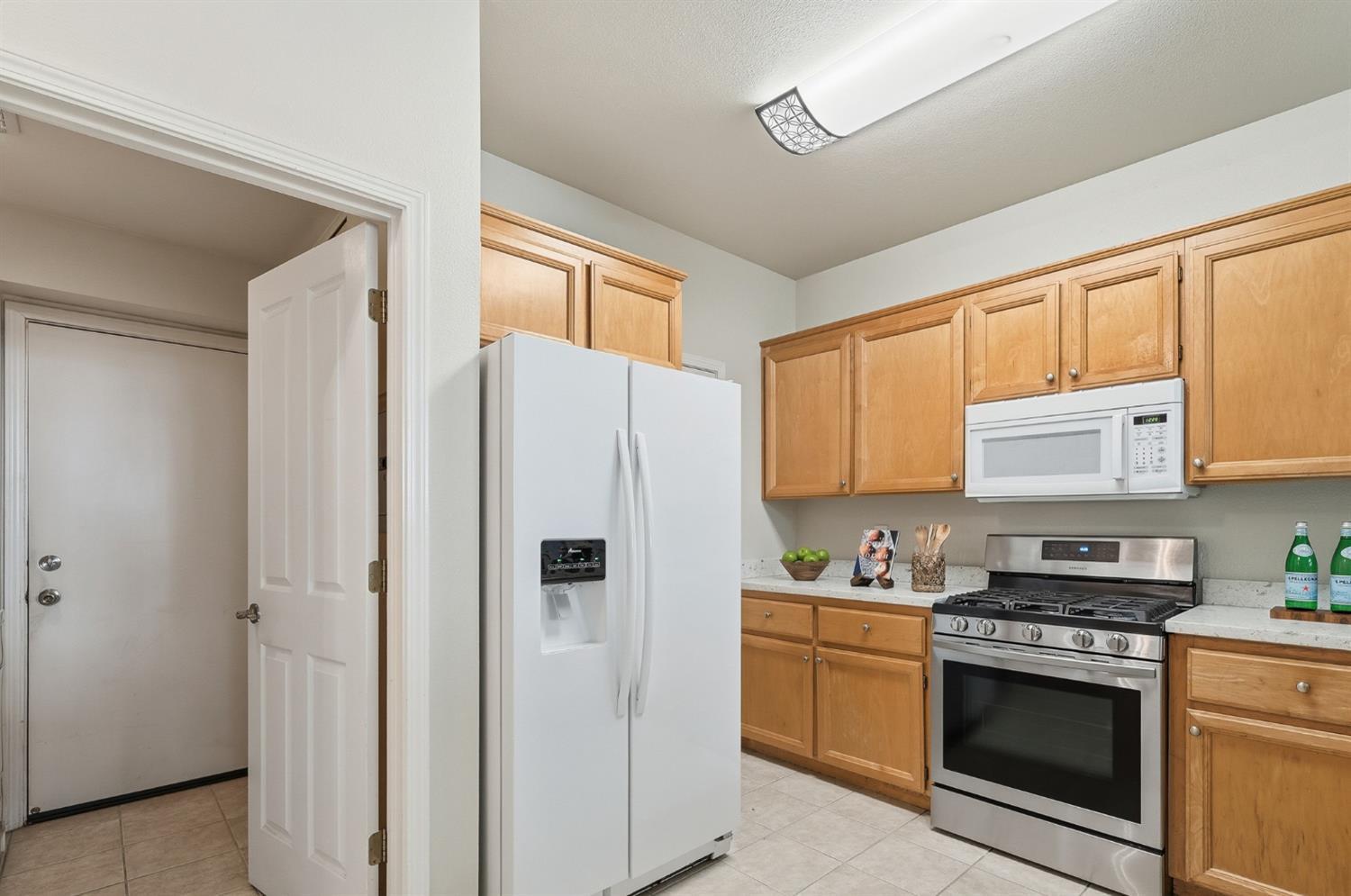 Pleasanton, California, 94588, United States, 3 Bedrooms Bedrooms, ,3 BathroomsBathrooms,Residential,For Sale,1984593