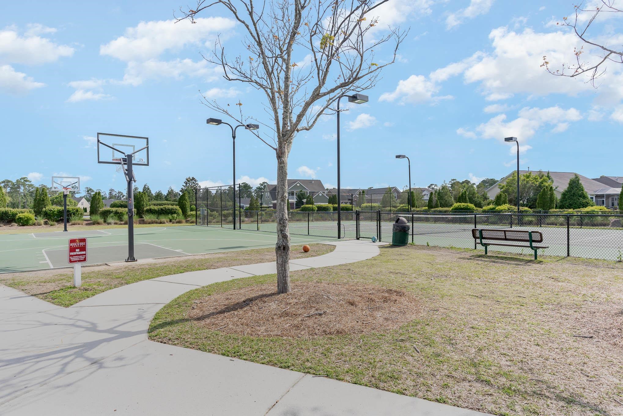 Myrtle Beach, South Carolina, 29579, United States, 4 Bedrooms Bedrooms, ,3 BathroomsBathrooms,Residential,For Sale,2040510