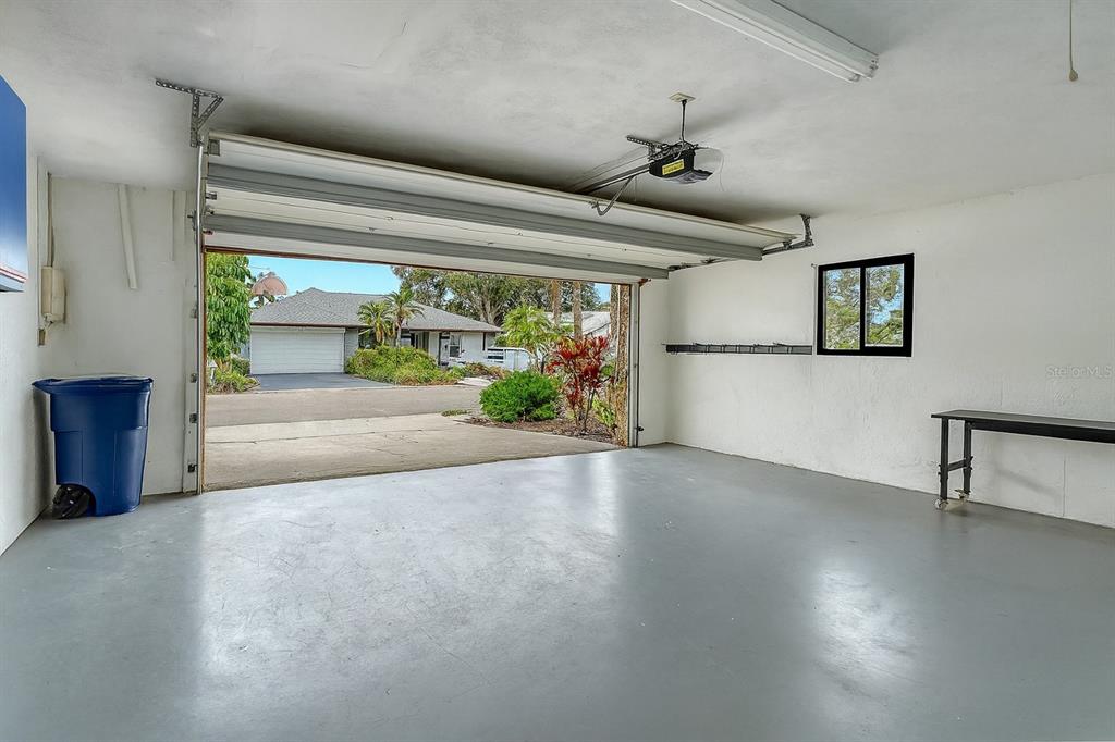 Bradenton, Florida, 34209, United States, 3 Bedrooms Bedrooms, ,2 BathroomsBathrooms,Residential,For Sale,2001818