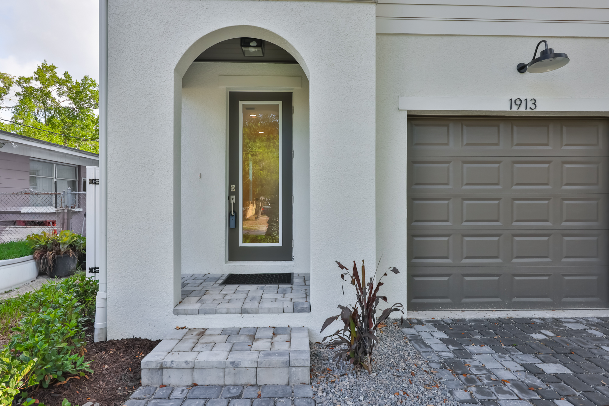 Tampa, Florida, 33607, United States, 3 Bedrooms Bedrooms, ,3 BathroomsBathrooms,Residential,For Sale,2049201
