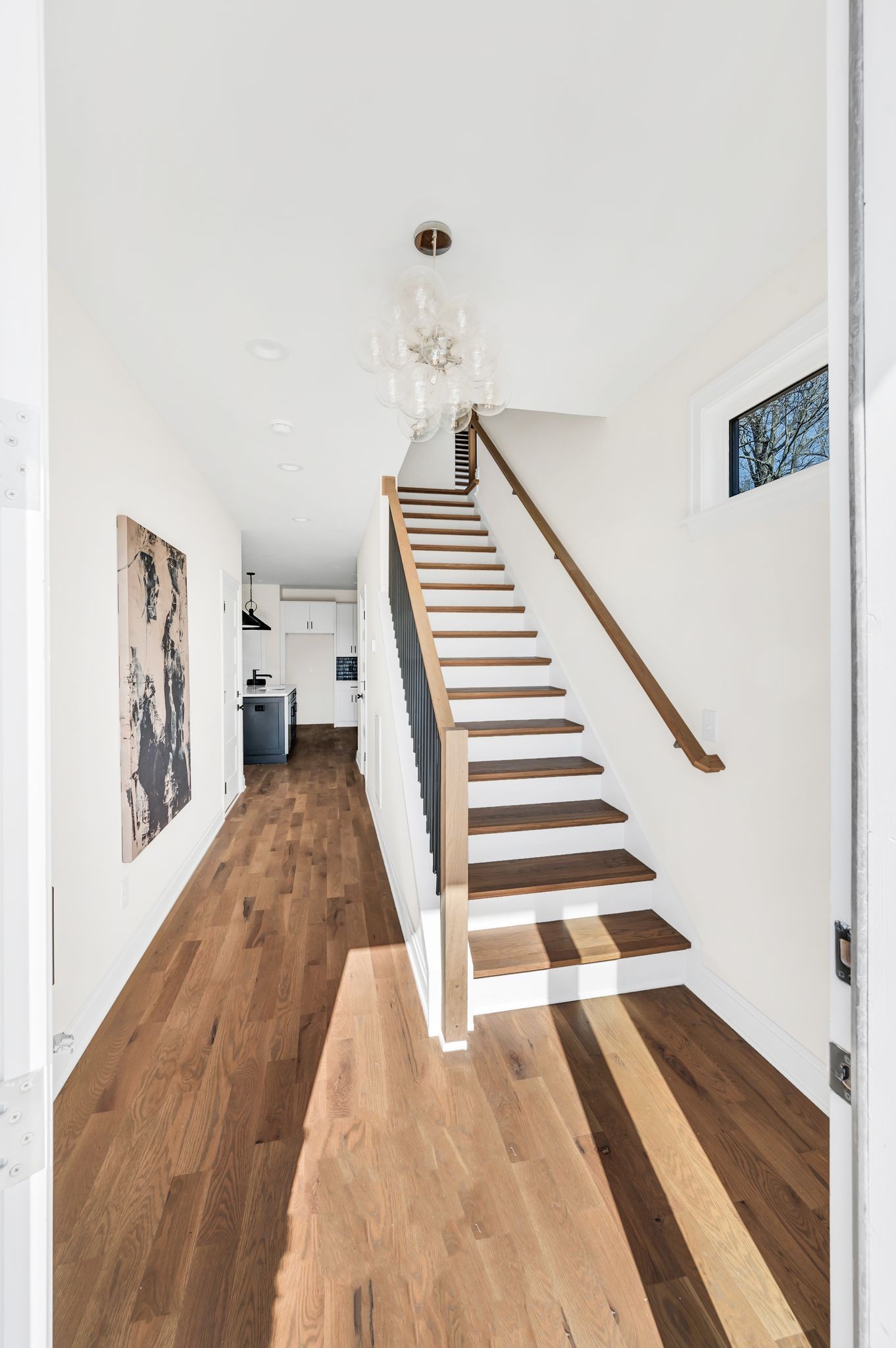 Nashville, Tennessee, 37206, United States, 4 Bedrooms Bedrooms, ,4 BathroomsBathrooms,Residential,For Sale,1917969