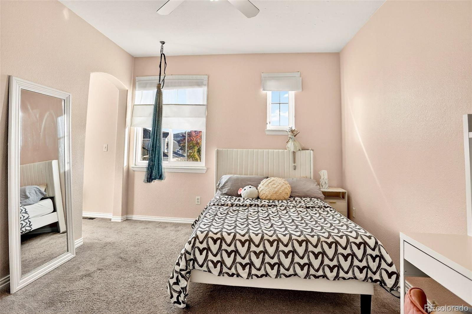 Highlands Ranch, Colorado, 80126, United States, 5 Bedrooms Bedrooms, ,4 BathroomsBathrooms,Residential,For Sale,1989546