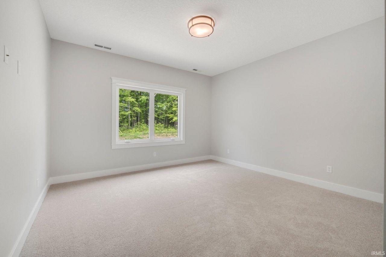 Fort Wayne, Indiana, 46845, United States, 3 Bedrooms Bedrooms, ,3 BathroomsBathrooms,Residential,For Sale,1828188