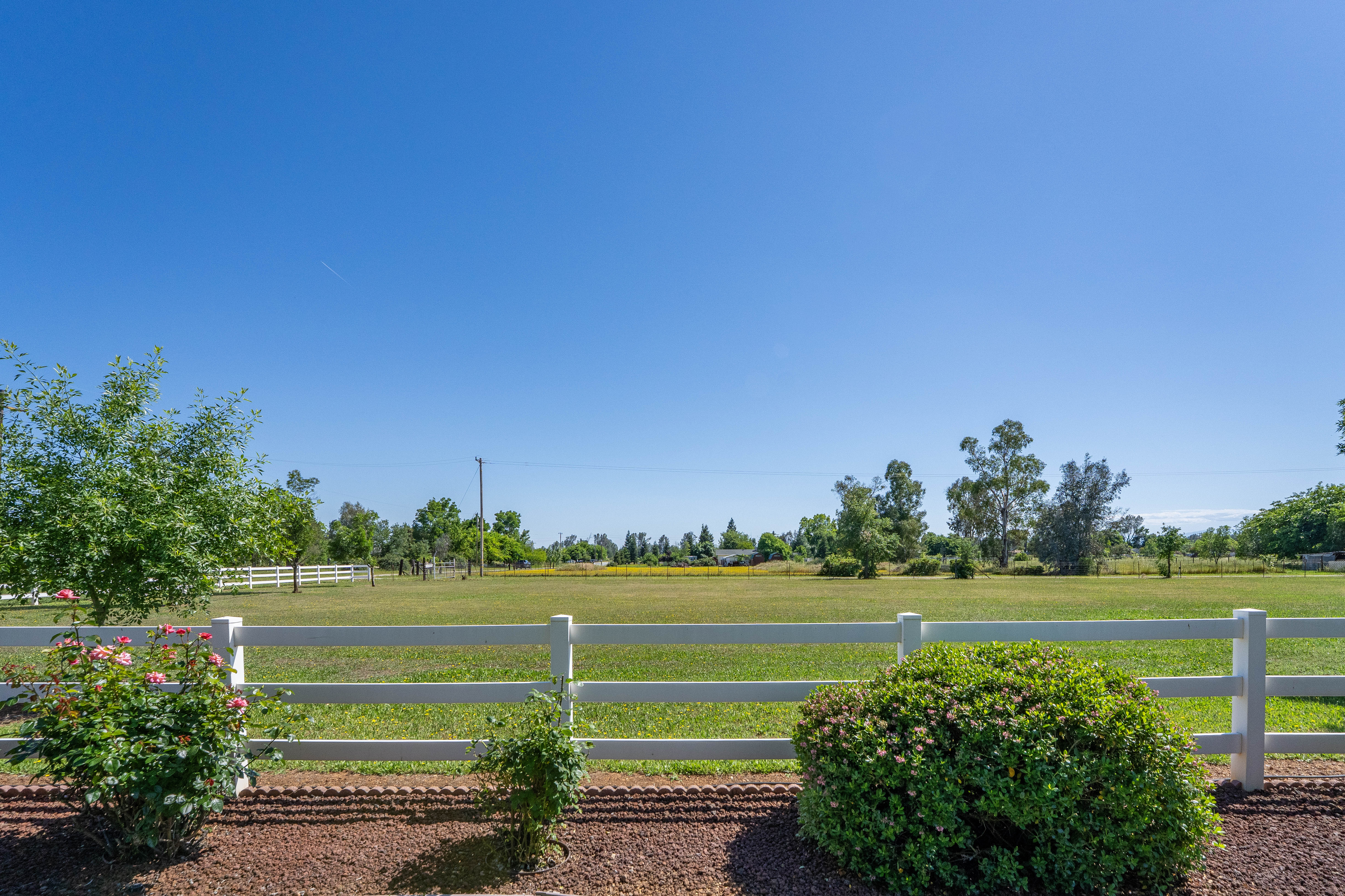  Serene Country-Style Home - 物件實景