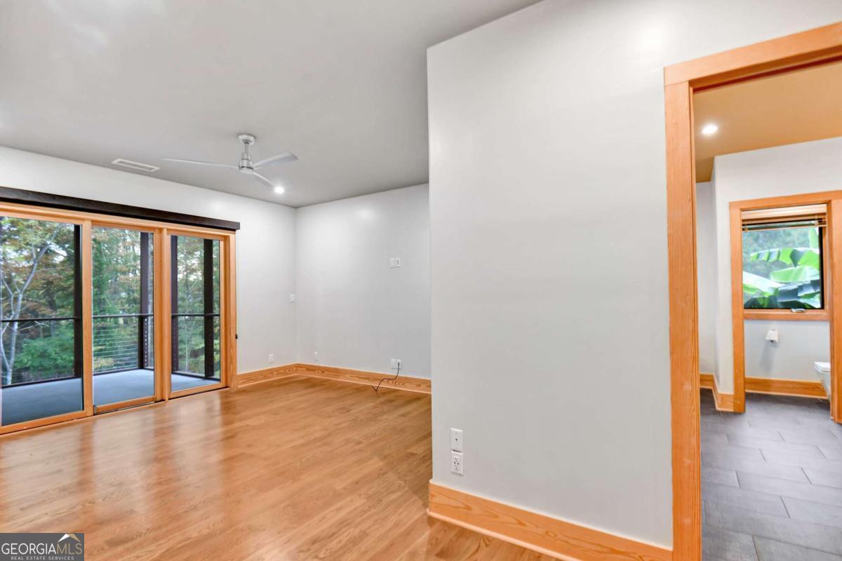 Athens, Georgia, 30606, United States, 2 Bedrooms Bedrooms, ,3 BathroomsBathrooms,Residential,For Sale,1992005