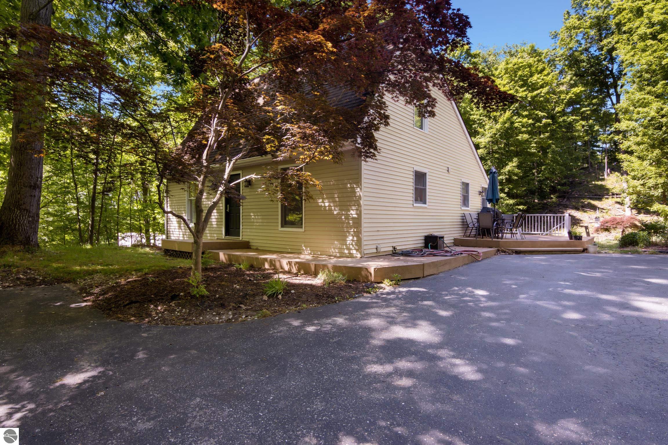 Dalzell Rd, Traverse City, MI 49684 #1