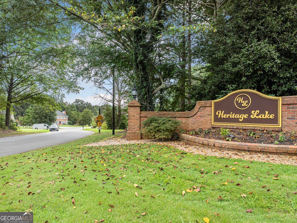 Fayetteville, Georgia, 30214, United States, 5 Bedrooms Bedrooms, ,5 BathroomsBathrooms,Residential,For Sale,1859075