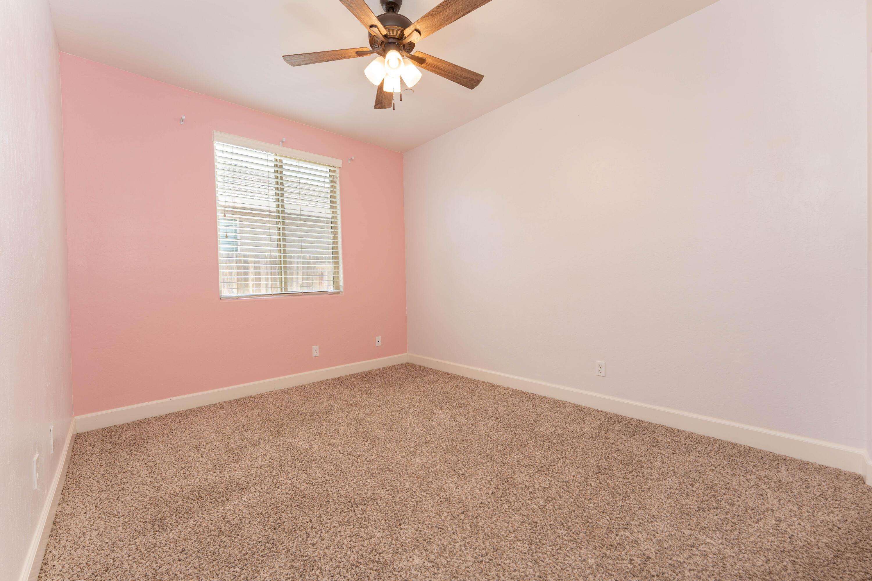 Tulare, California, 93274, United States, 4 Bedrooms Bedrooms, ,3 BathroomsBathrooms,Residential,For Sale,1975083