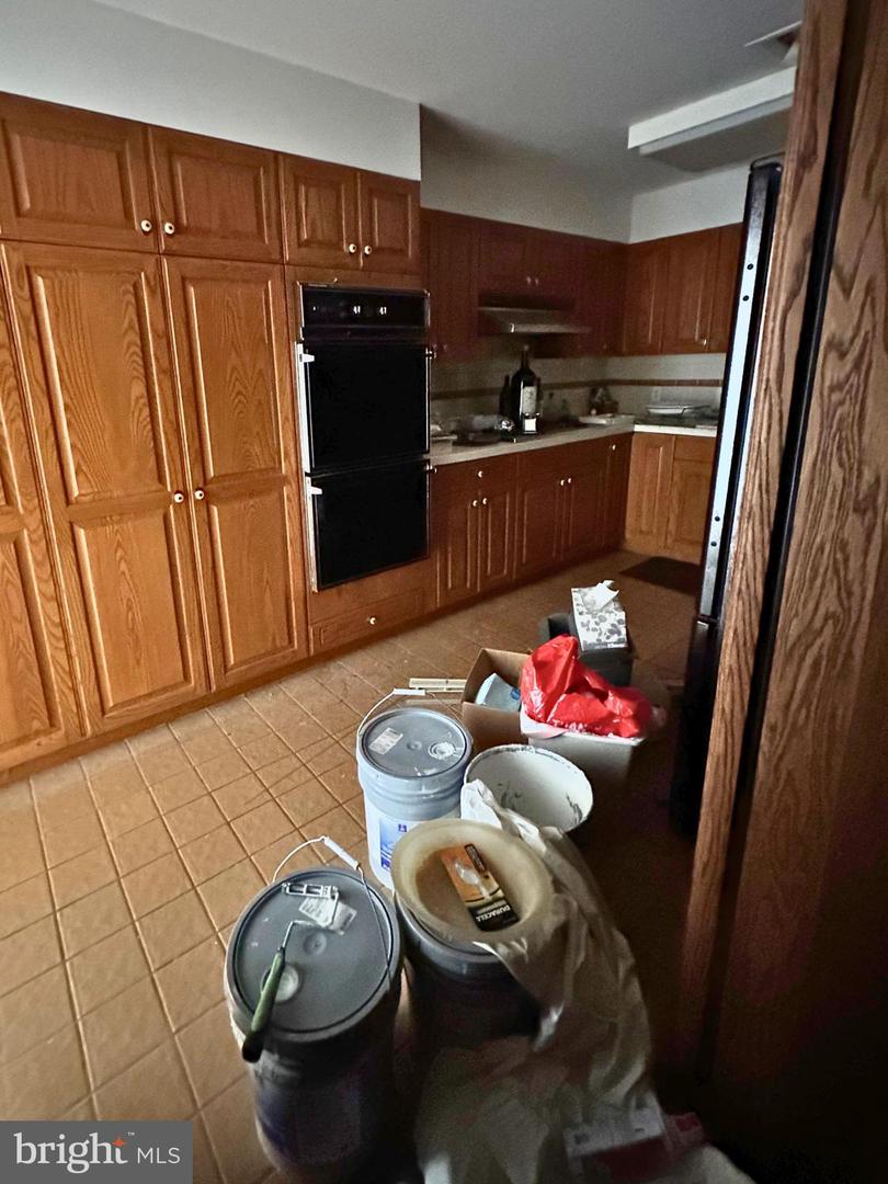 Baltimore, Maryland, 21202, United States, 3 Bedrooms Bedrooms, ,6 BathroomsBathrooms,Residential,For Sale,2002254