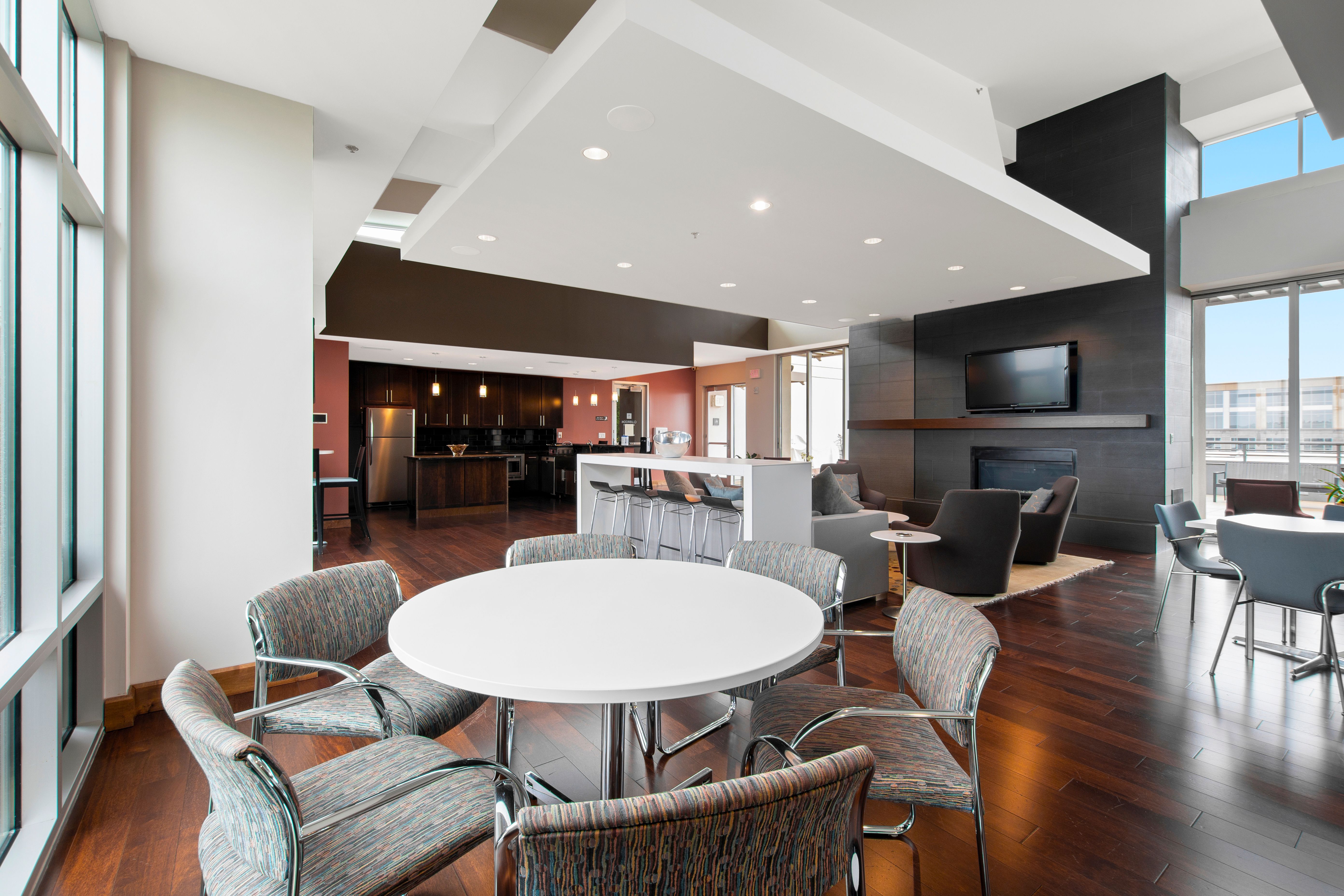  140 W. Franklin Street, Chapel Hill, NC 27514 - 物件實景