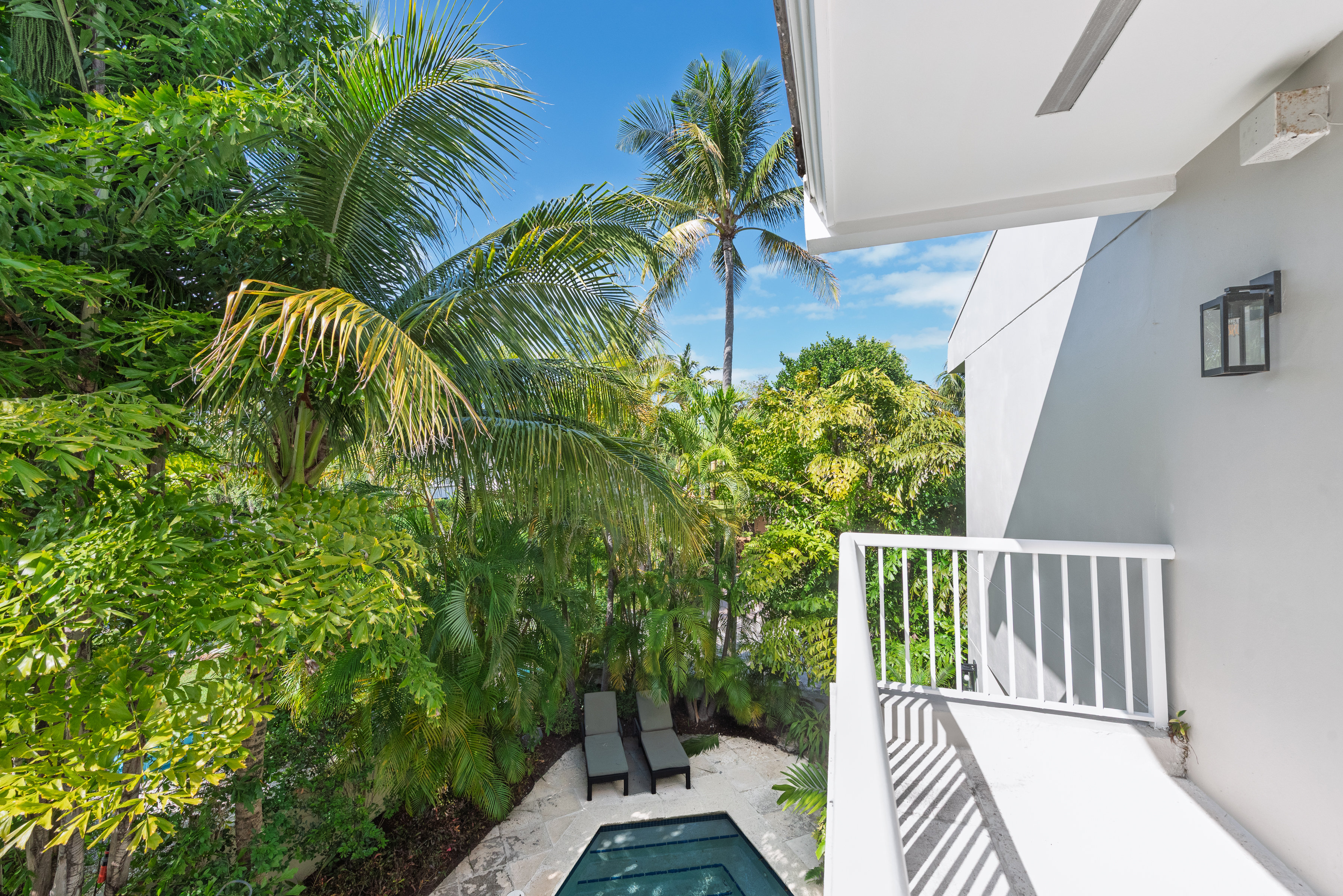  650 Curtiswood Dr, Key Biscayne, FL, 33149 - 物件實景