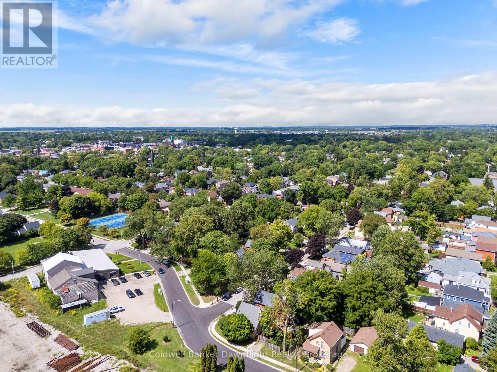STRATFORD, Ontario, N5A 4K8, CA, 3 Bedrooms Bedrooms, ,1 BathroomBathrooms,Residential,For Sale,1948181
