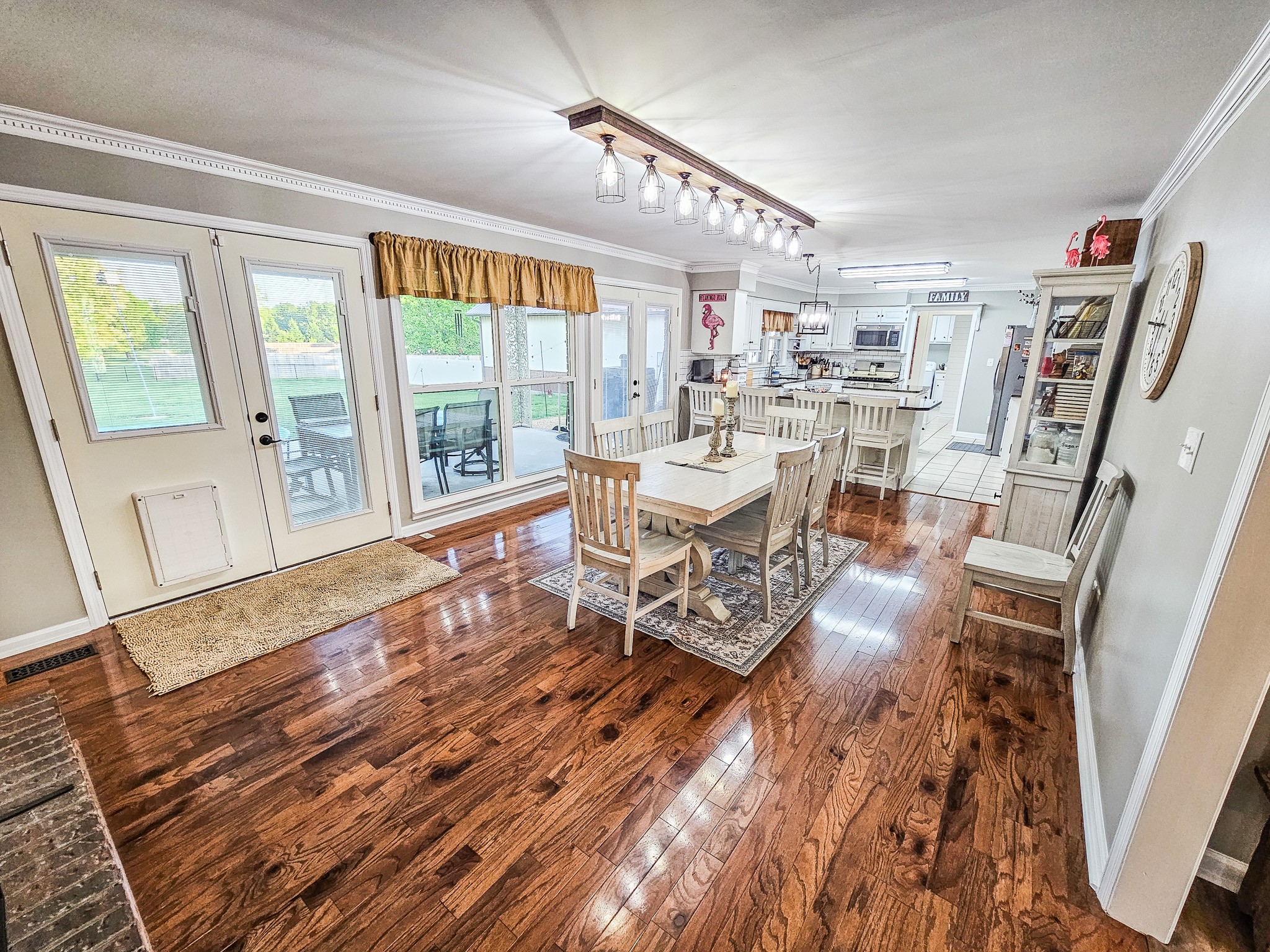 Tullahoma, Tennessee, 37388, United States, 3 Bedrooms Bedrooms, ,4 BathroomsBathrooms,Residential,For Sale,1794204