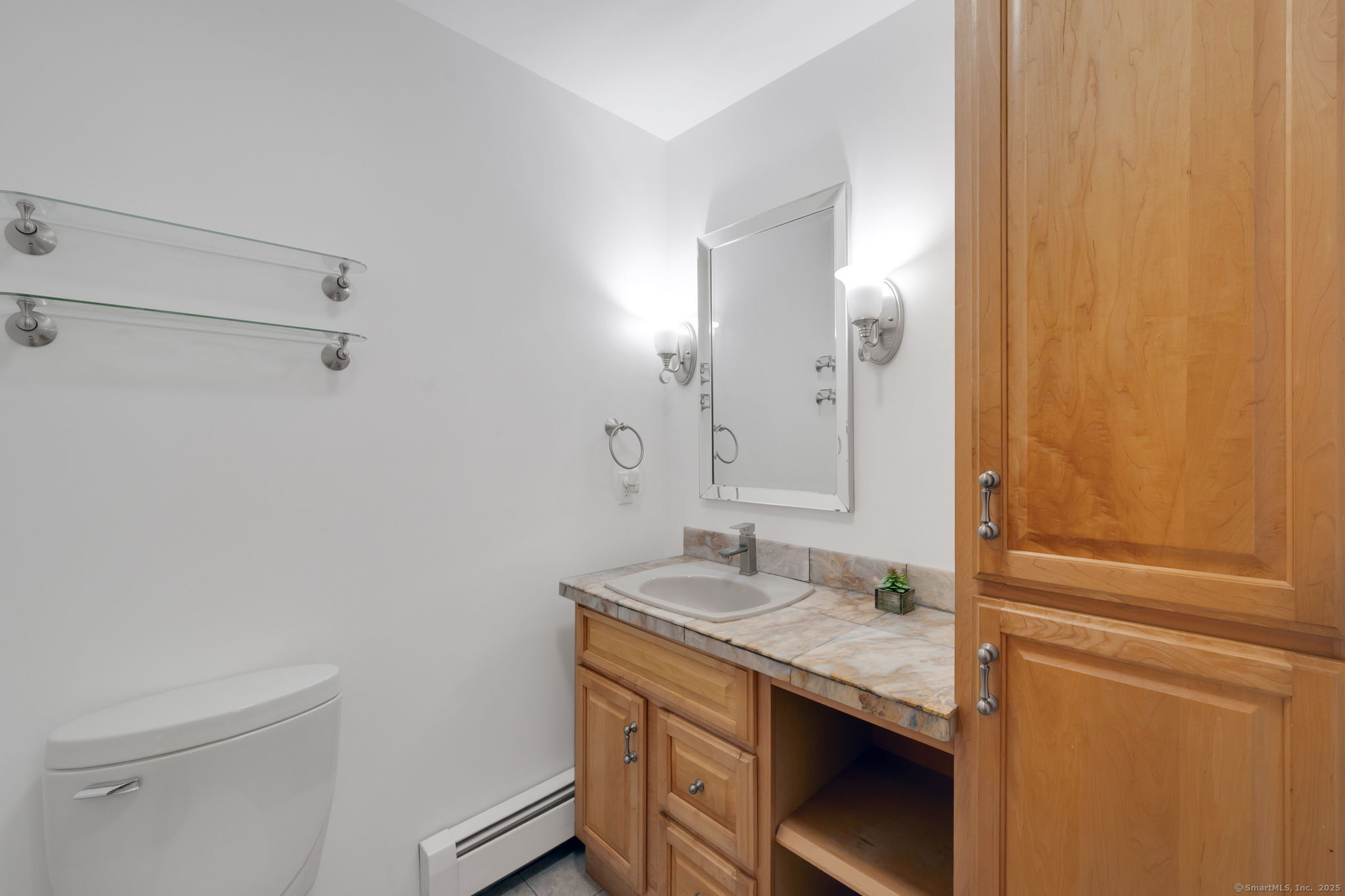 Marlborough, Connecticut, 06447, United States, 4 Bedrooms Bedrooms, ,4 BathroomsBathrooms,Residential,For Sale,1907701