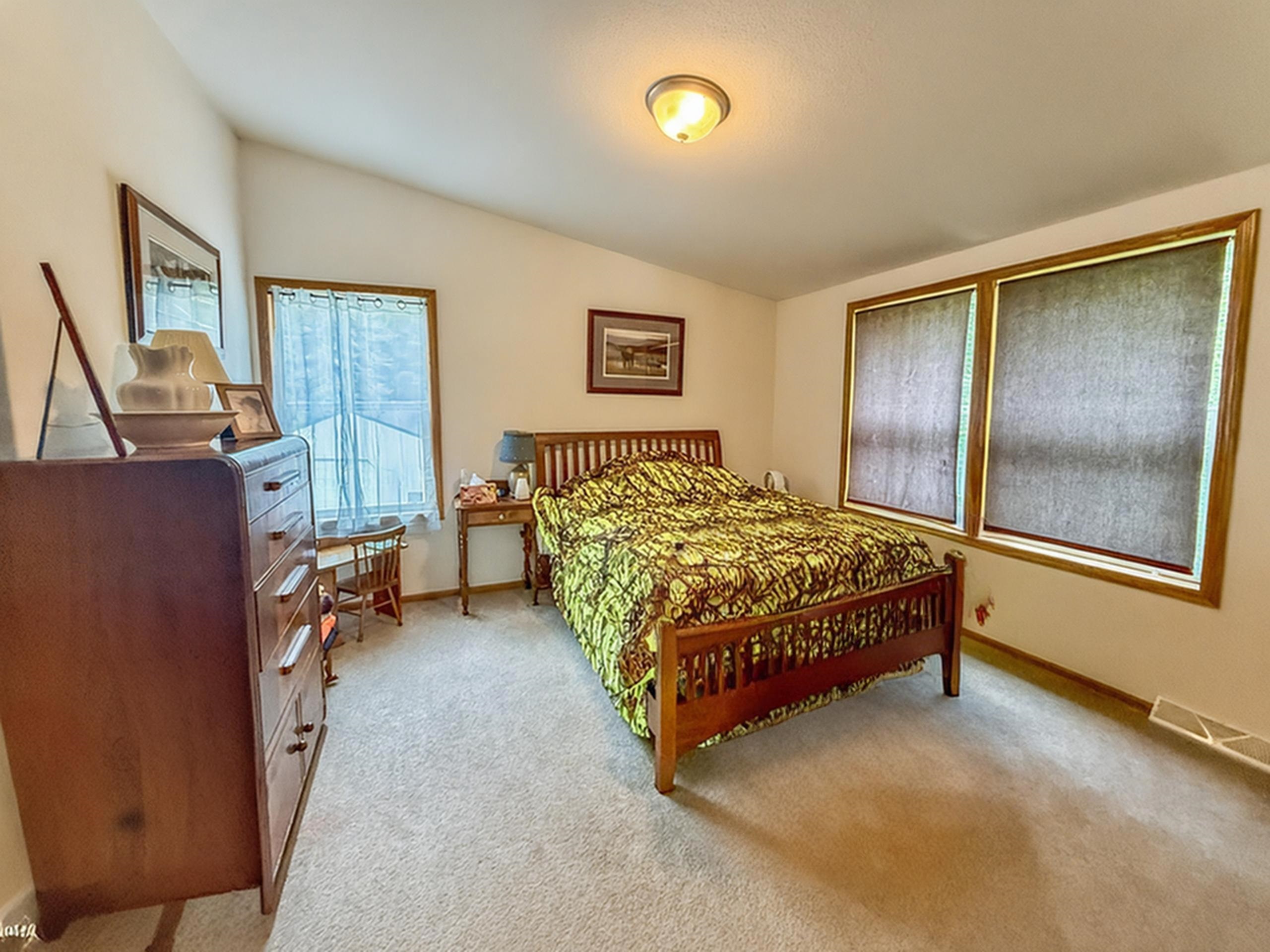 PEMBINE, Wisconsin, 54156, United States, 5 Bedrooms Bedrooms, ,4 BathroomsBathrooms,Residential,For Sale,1956791