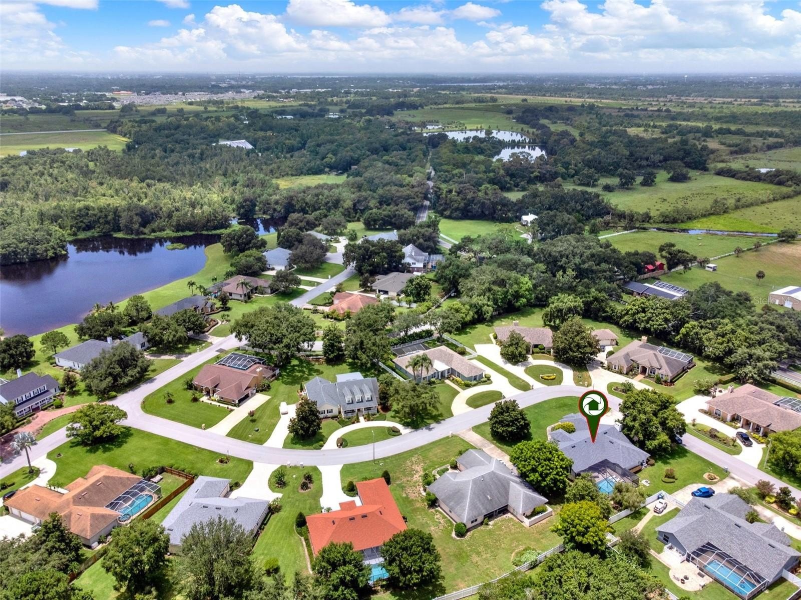 WINTER HAVEN, Florida, 33881, United States, 4 Bedrooms Bedrooms, ,2 BathroomsBathrooms,Residential,For Sale,1976017