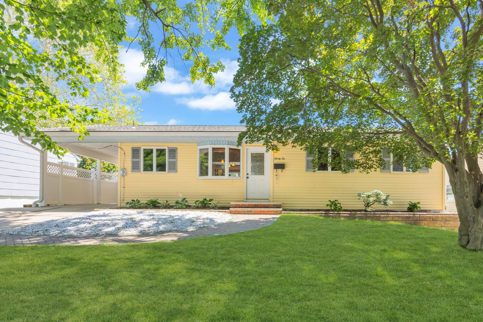  Highly Desirable Madison Park - 32 Bucknell Road, Parlin - 物件實景