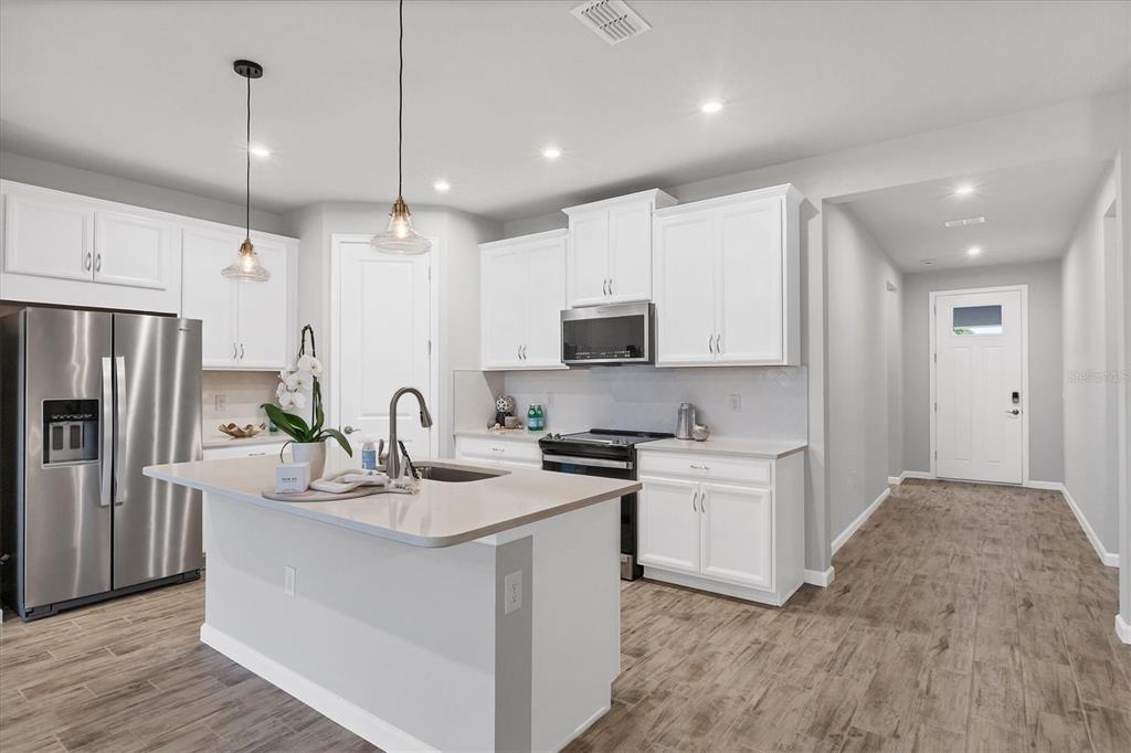 Venice, Florida, 34293, United States, 3 Bedrooms Bedrooms, ,2 BathroomsBathrooms,Residential,For Sale,1951637
