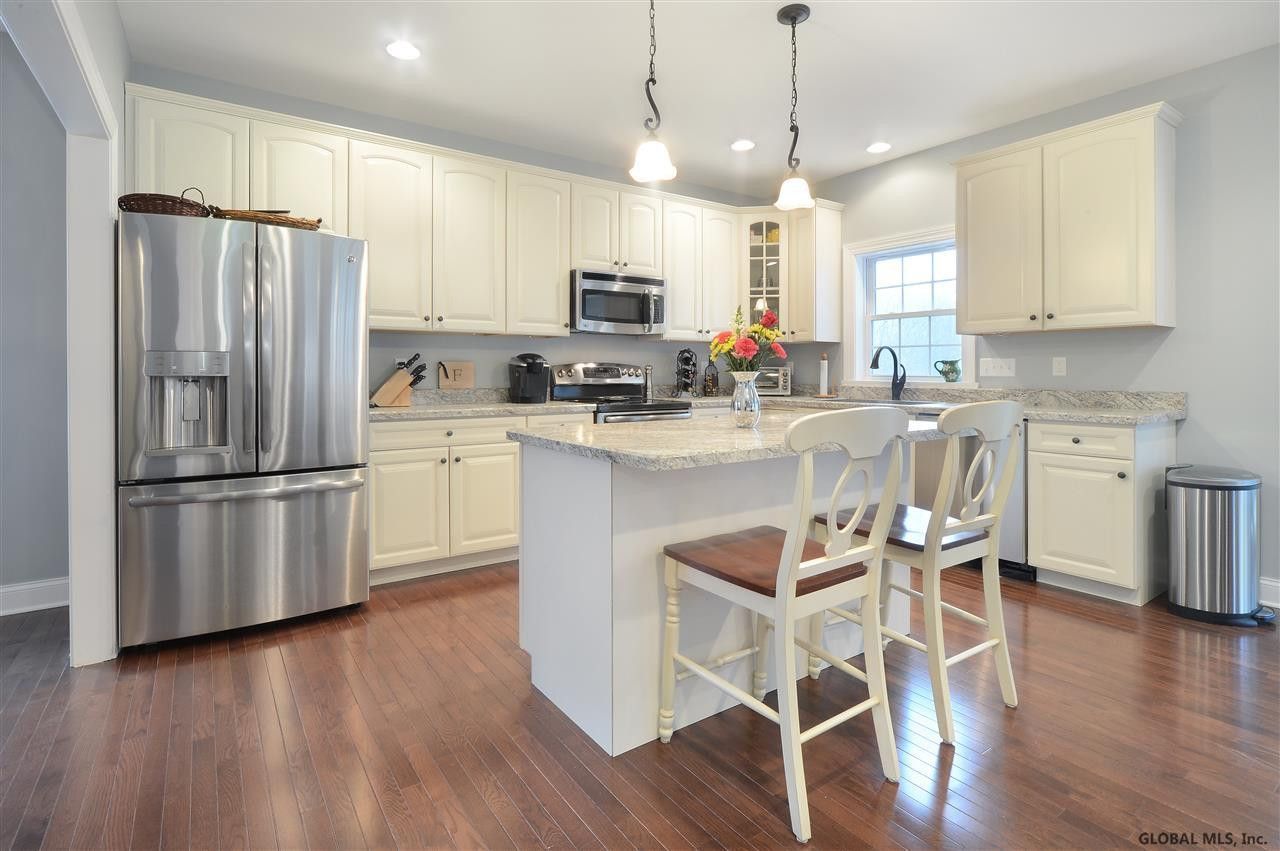 Saratoga Springs, New York, 12866, United States, 3 Bedrooms Bedrooms, ,2 BathroomsBathrooms,Residential,For Sale,1986348