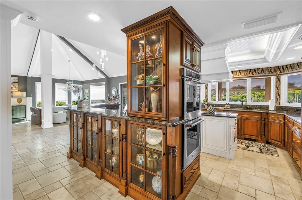 St Petersburg, Florida, 33715, United States, 4 Bedrooms Bedrooms, ,5 BathroomsBathrooms,Residential,For Sale,1999732