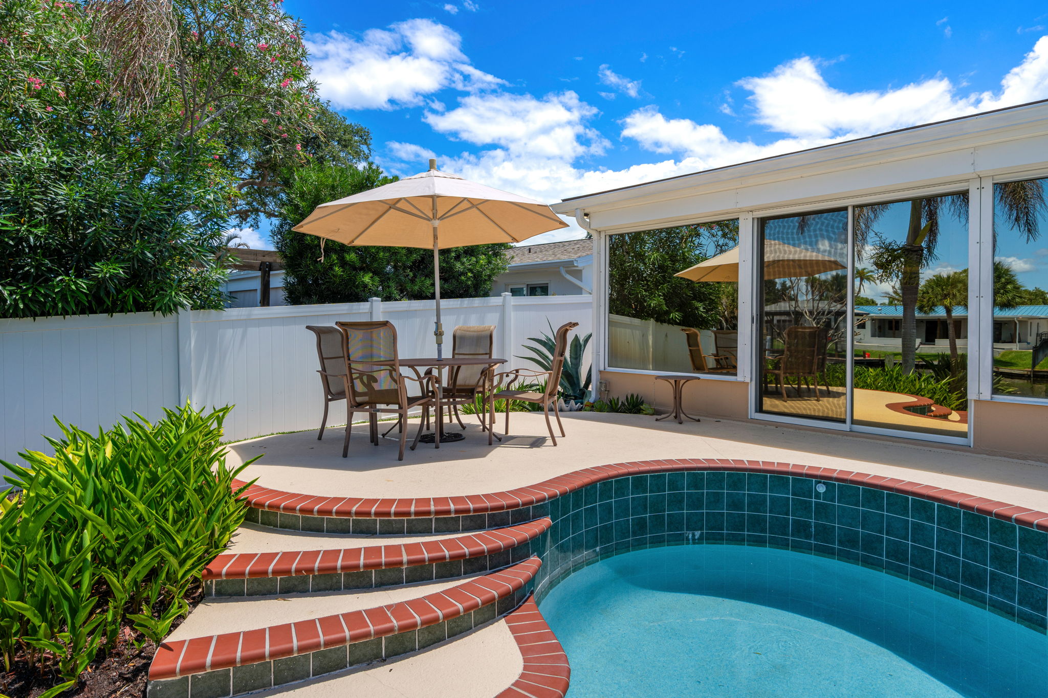  27 Westview Lane, Cocoa Beach, FL, 32931 - 物件實景