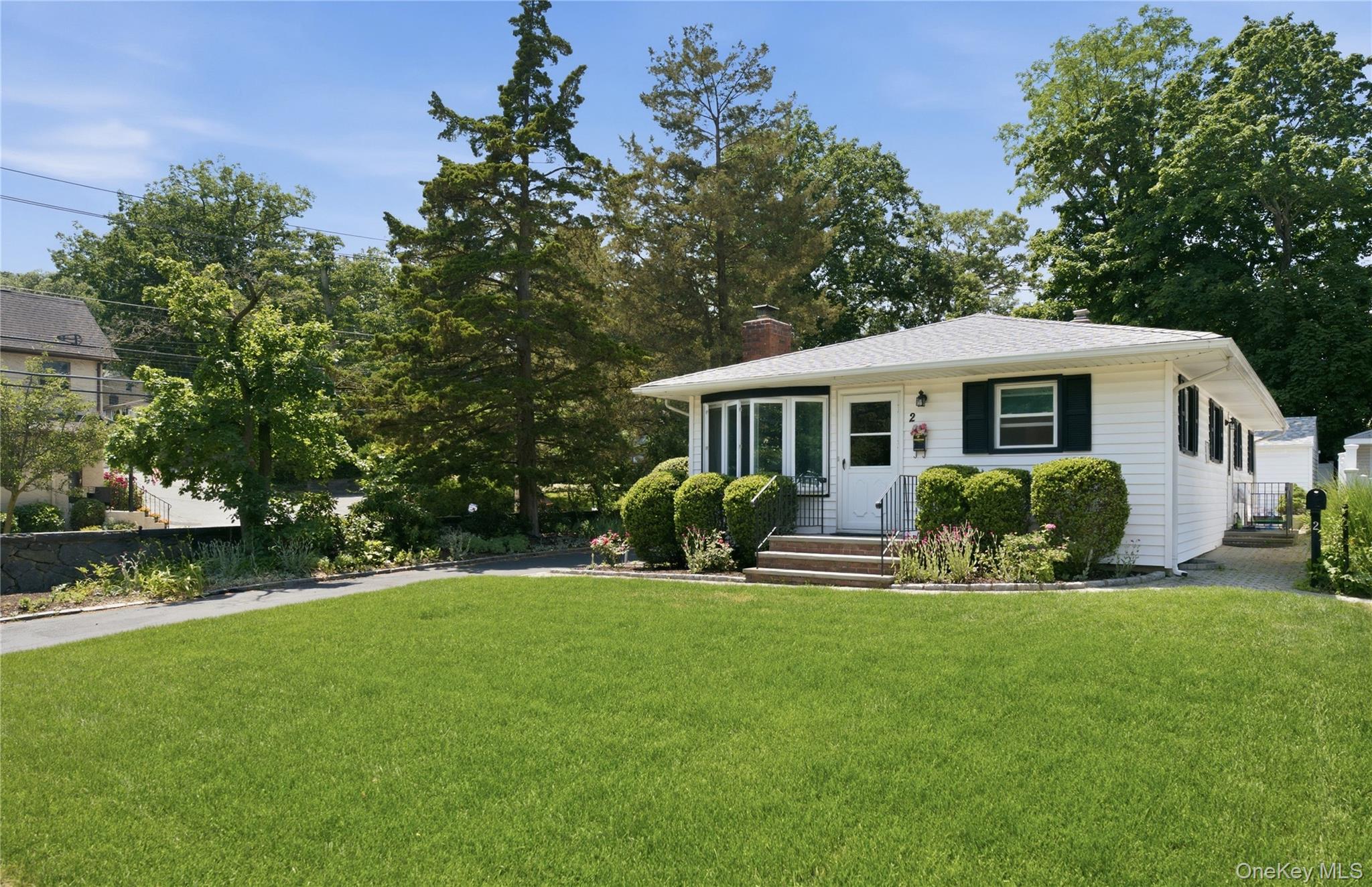  2 Hilltop Drive, Bayville, NY, 11709 - 物件實景