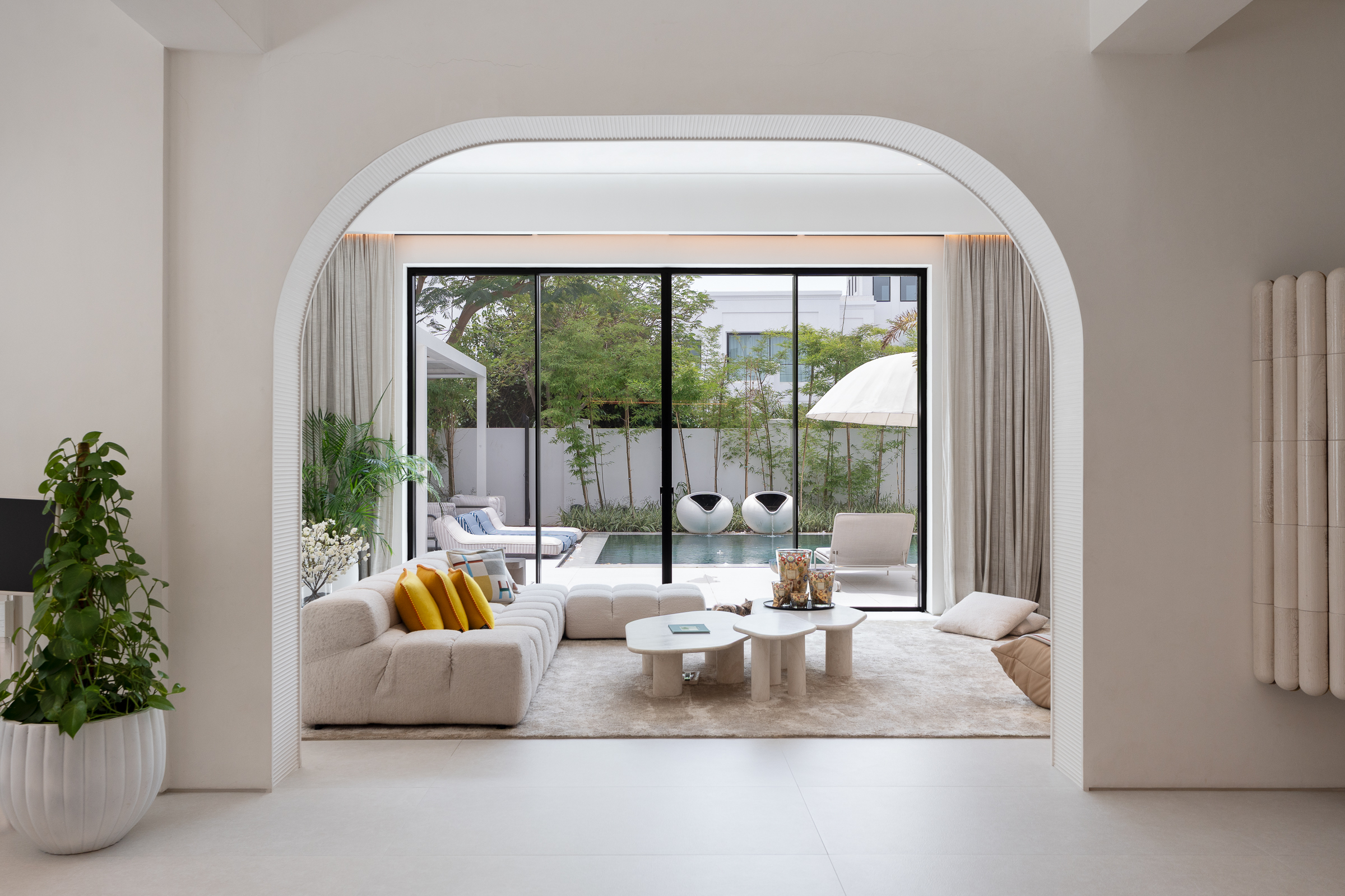  Spectacular Ready-to-Move Mansion in Al Barari - 物件實景