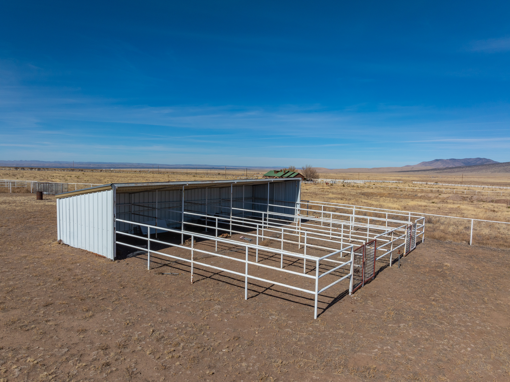 Carrizozo, New Mexico, 88301, United States, 3 Bedrooms Bedrooms, ,3 BathroomsBathrooms,Residential,For Sale,1695318