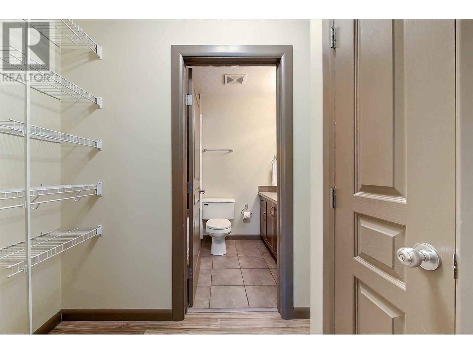 KELOWNA, British Columbia, V1Y 1G6, CA, 2 Bedrooms Bedrooms, ,2 BathroomsBathrooms,Residential,For Sale,1961350