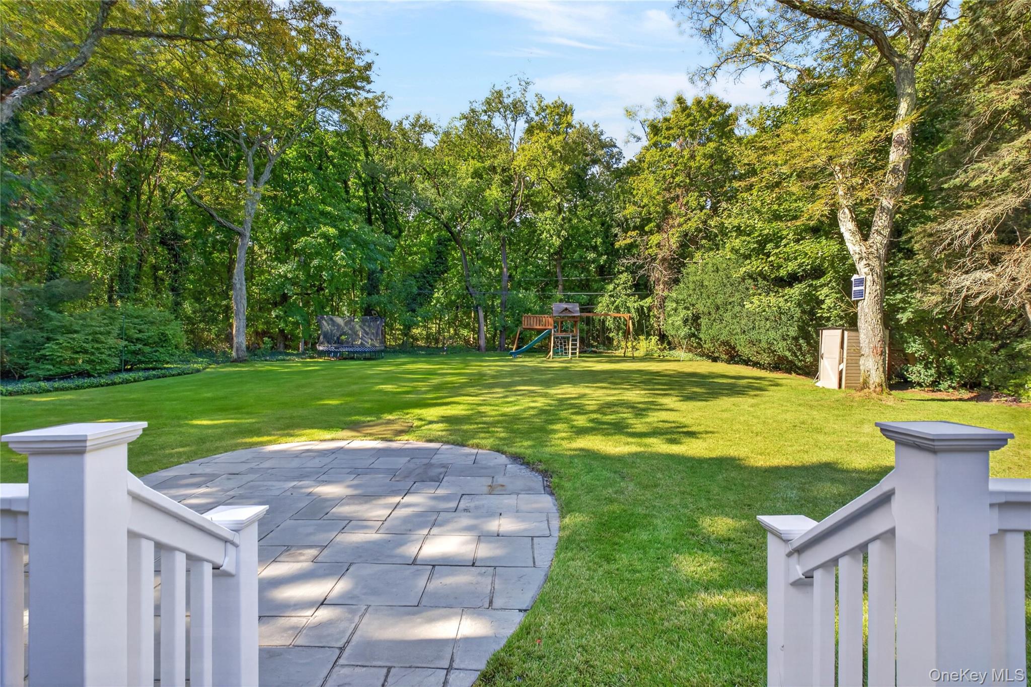  14 Maplewood Lane, East Hills, NY, 11576 - 物件實景