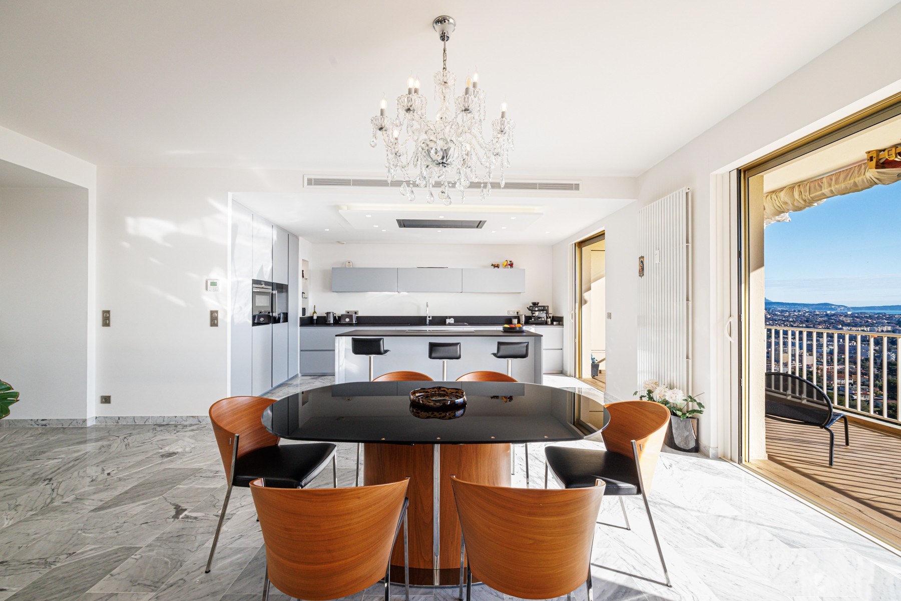  3-room penthouse with rooftop and sea view, Domaine du Loup, French Riviera - 物件實景