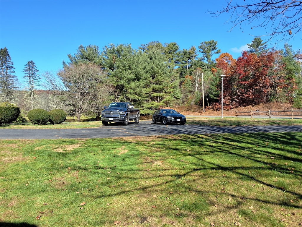 North Brookfield, Massachusetts, 01535, United States, 4 Bedrooms Bedrooms, ,2 BathroomsBathrooms,Residential,For Sale,1980340