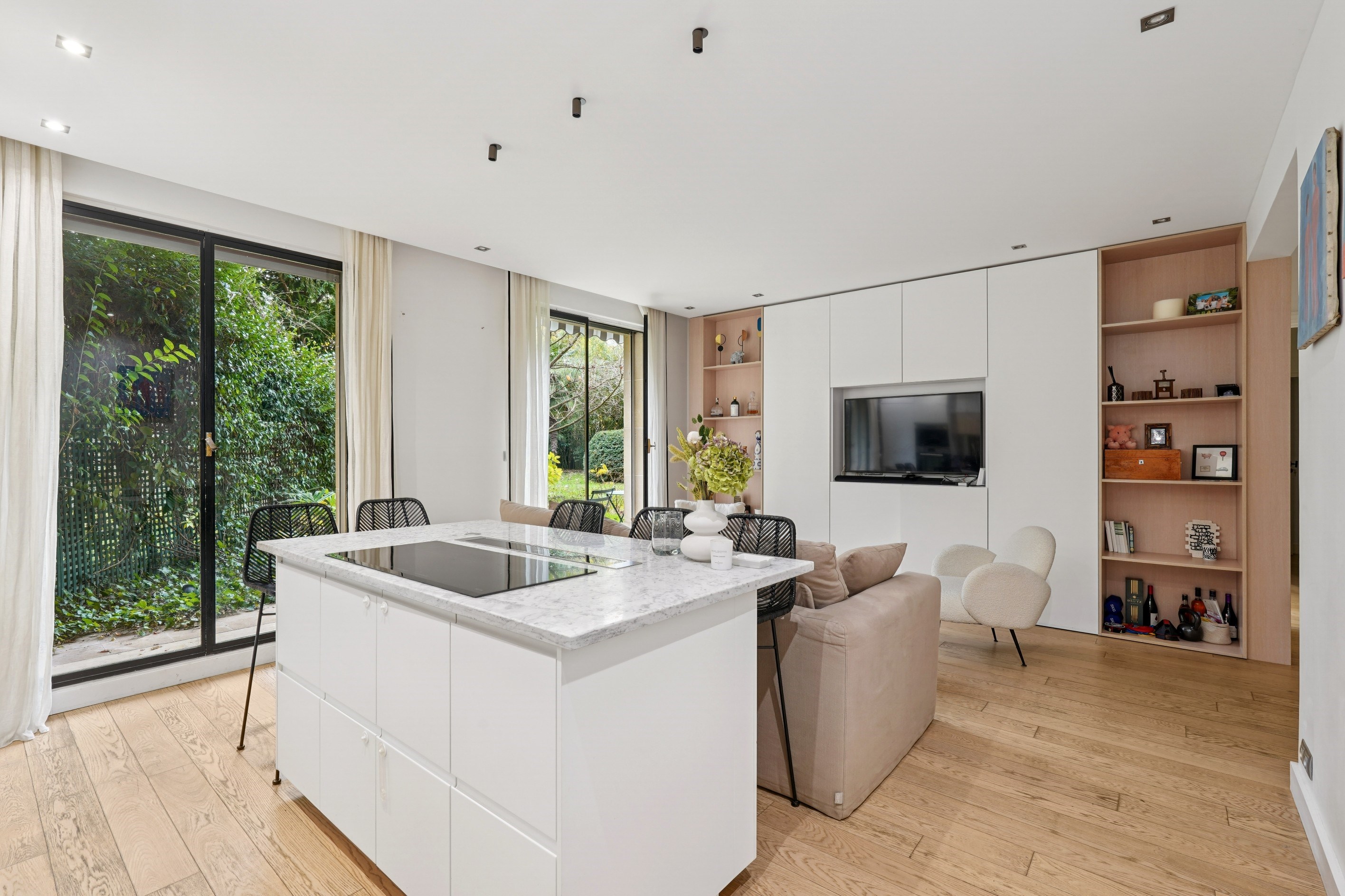  Exceptional Garden-Level Apartment – 194 sq.m with a 752 sq.m South-Facing Priv… - 物件實景