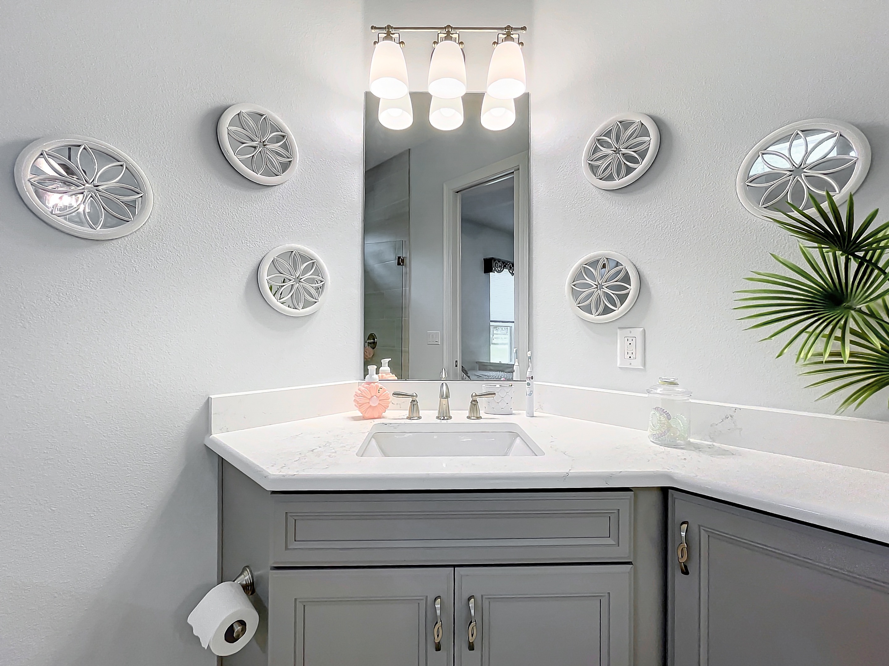 Clermont, Florida, 34715, United States, 5 Bedrooms Bedrooms, ,4 BathroomsBathrooms,Residential,For Sale,2008846