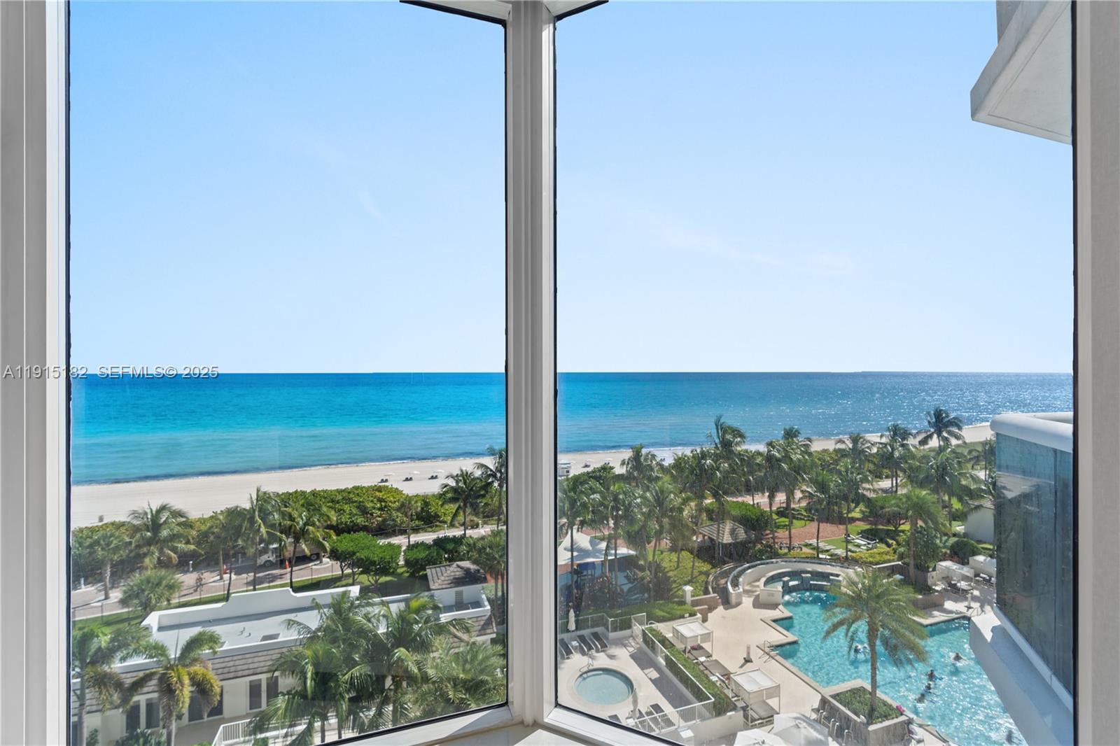 Miami Beach, Florida, 33140, United States, 5 Bedrooms Bedrooms, ,5 BathroomsBathrooms,Residential,For Sale,1997515