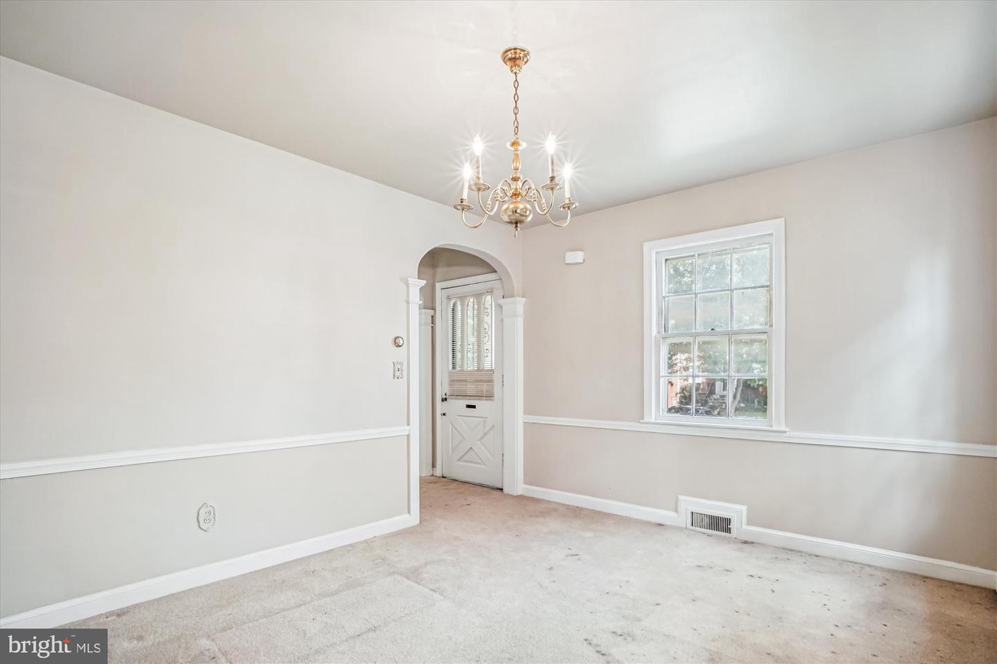 Washington, District of Columbia, 20017, United States, 3 Bedrooms Bedrooms, ,3 BathroomsBathrooms,Residential,For Sale,1966689