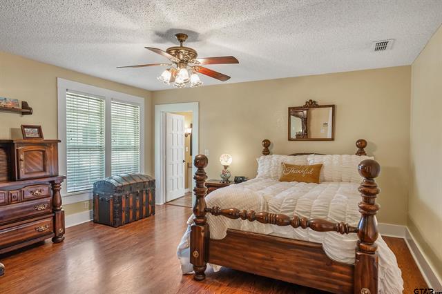 Winona, Texas, 75792, United States, 4 Bedrooms Bedrooms, ,2 BathroomsBathrooms,Residential,For Sale,1995143