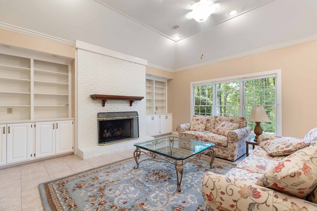Columbus, Georgia, 31904, United States, 4 Bedrooms Bedrooms, ,4 BathroomsBathrooms,Residential,For Sale,1940420