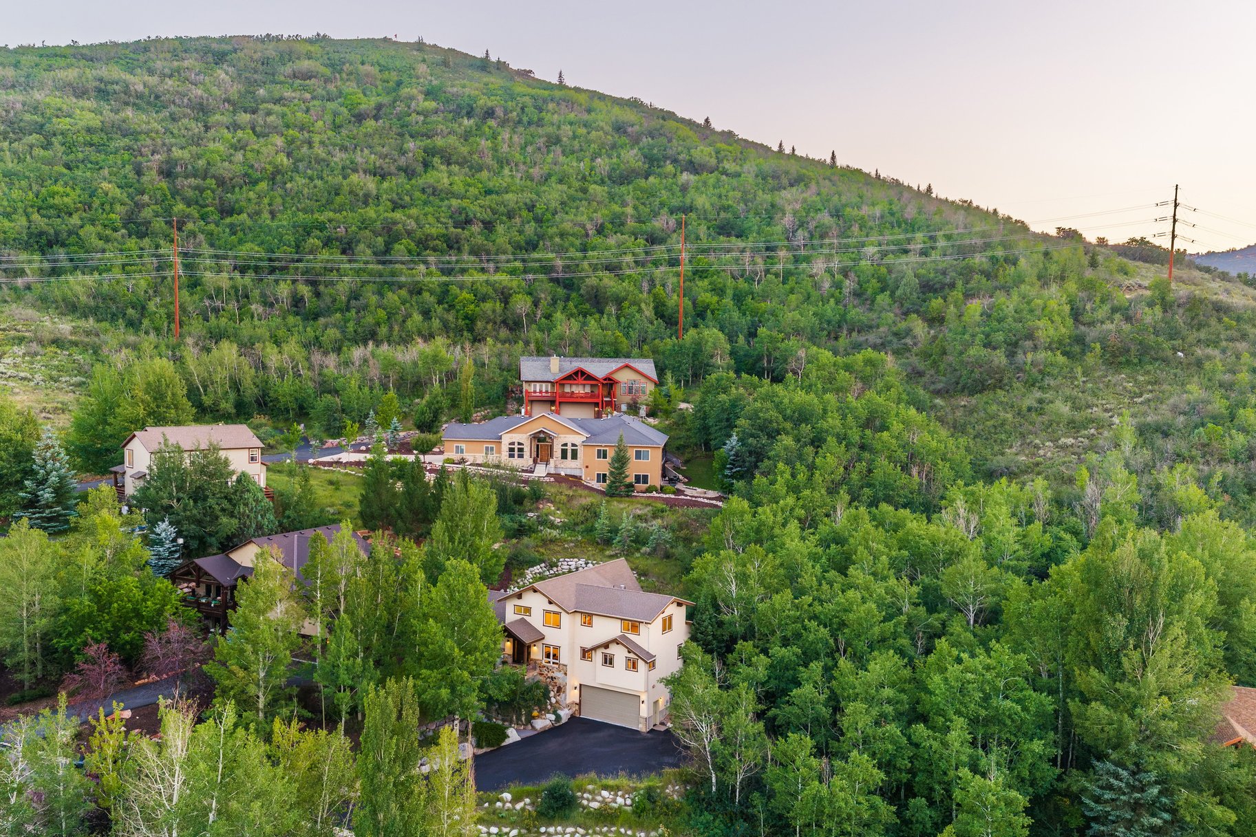  Mountain Contemporary Retreat Among the Trees in Lower Pinebrook - 物件實景